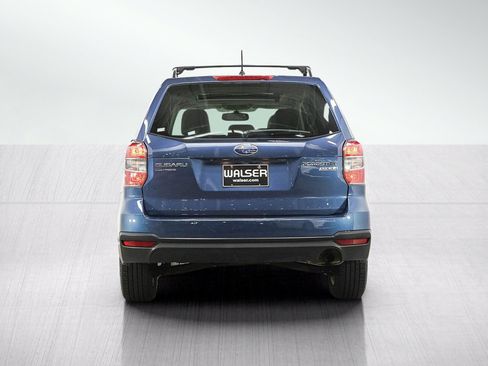 Used 2014 Subaru Forester 2.5i Premium w/ All-Weather Package AWD/4WD image 4