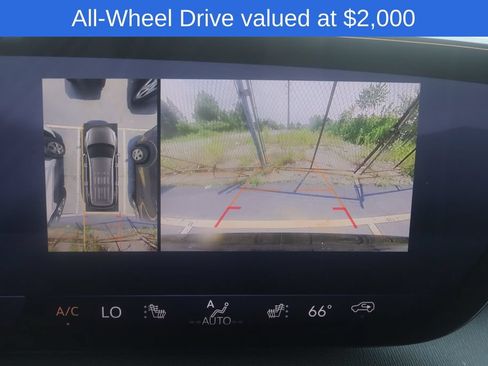 Used 2025 Buick Enclave Preferred AWD/4WD image 4