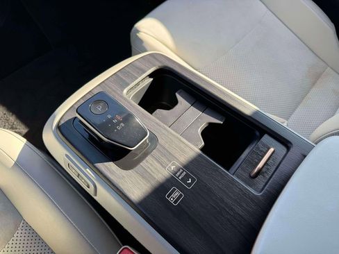 Certified 2024 Nissan Ariya ENGAGE e-4ORCE image 30