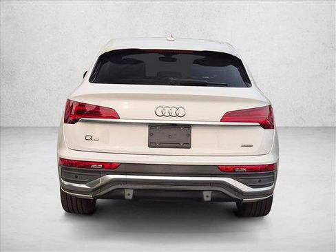 Used 2023 Audi Q5 2.0T Premium Plus w/ Premium Plus Package AWD/4WD image 5