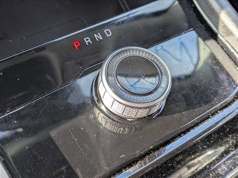 Used 2022 Jeep Grand Cherokee Laredo w/ Luxury Tech Group I image 11