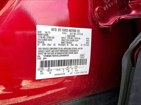 Used 2020 Ford Explorer XLT w/ Equipment Group 202A RWD image 19