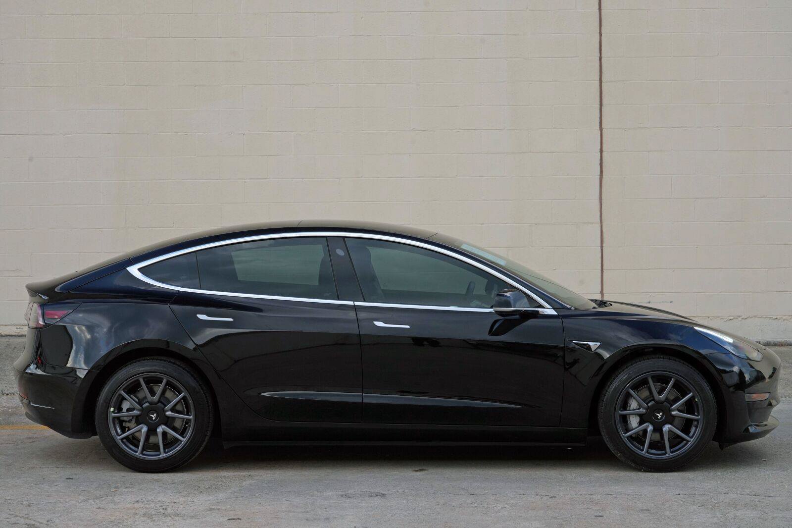 Used 2020 Tesla Model 3 Standard Range Plus RWD image 54