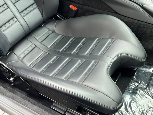 Used 2020 Ferrari 812 Superfast RWD image 40