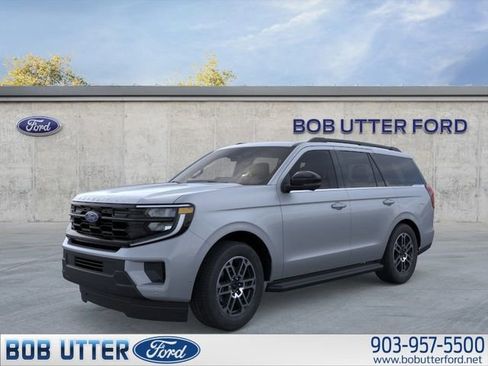 New 2026 Ford Expedition Active image 1