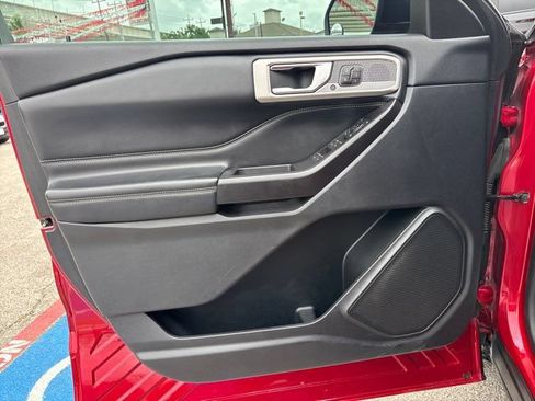 Used 2020 Ford Explorer ST AWD/4WD image 12