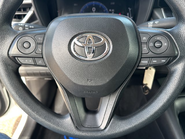 Used 2026 Toyota Corolla LE FWD image 25