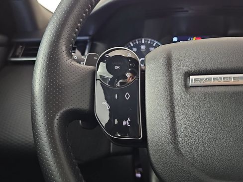 Used 2020 Land Rover Range Rover Velar S AWD/4WD image 17