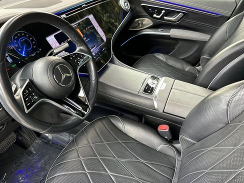 Certified 2023 Mercedes-Benz EQS 580 4MATIC SUV image 4
