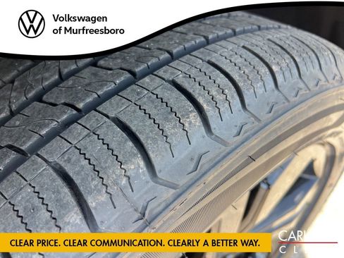Certified 2023 Volkswagen Atlas SE w/ Black Wheel Package FWD image 9