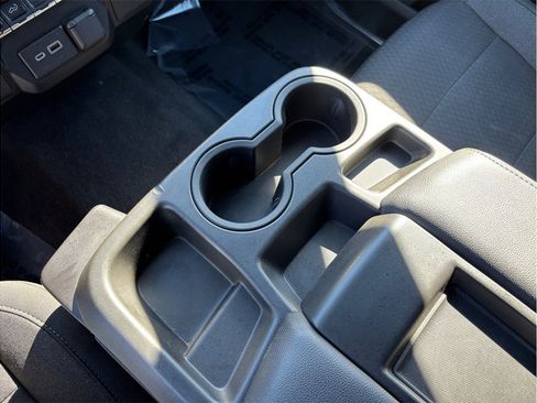 Used 2021 Chevrolet Silverado 1500 LT image 33