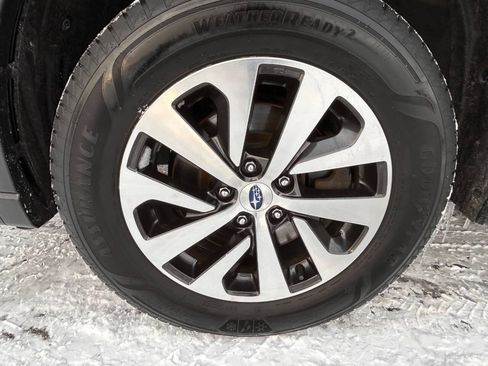 Used 2024 Subaru Outback Premium image 10