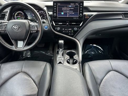 Used 2021 Toyota Camry XSE image 13