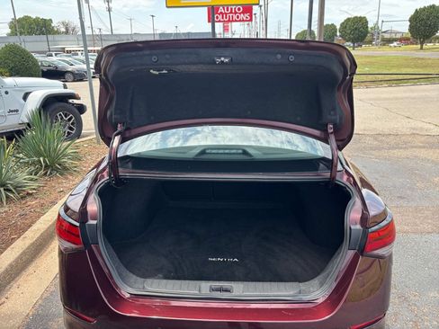 Used 2025 Nissan Sentra SV FWD image 24