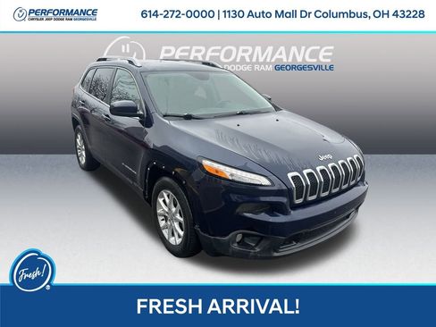 Used 2015 Jeep Cherokee Latitude image 1