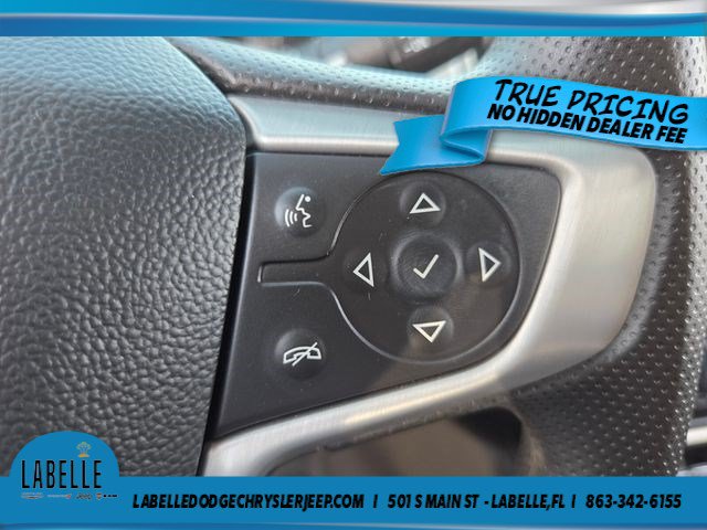 Used 2024 GMC Terrain SLE w/ Driver Convenience Package FWD image 20