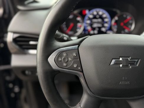Used 2023 Chevrolet Traverse Premier w/ Redline Edition FWD image 26