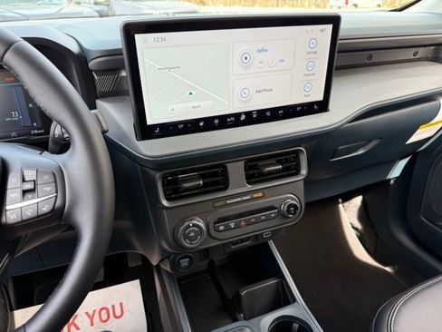 New 2026 Ford Maverick Lariat w/ Black Appearance Package AWD/4WD image 24