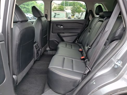 Certified 2024 Nissan Rogue SL AWD/4WD image 10