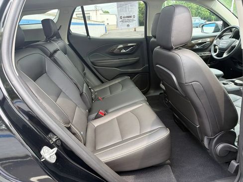 Used 2020 GMC Terrain Denali w/ Denali Premium Package FWD image 23