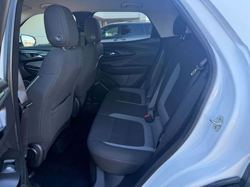 Used 2025 Chevrolet TrailBlazer LT image 24