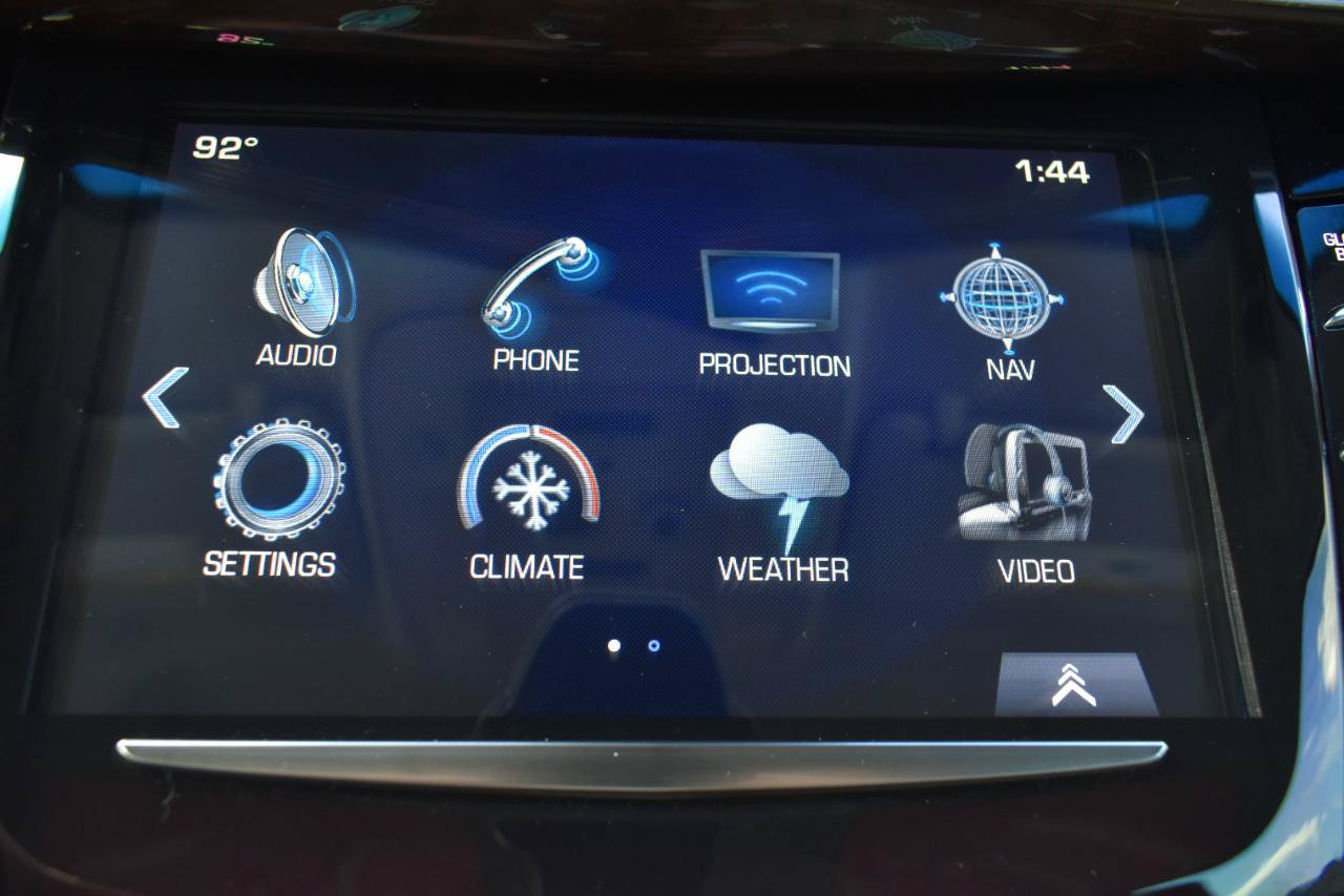 Used 2017 Cadillac Escalade Premium Luxury AWD/4WD image 21