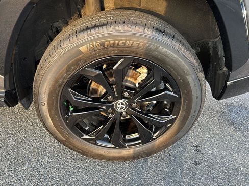 Used 2023 Toyota RAV4 XSE image 33