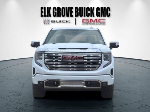New 2026 GMC Sierra 1500 Denali w/ Denali Reserve Package image 9