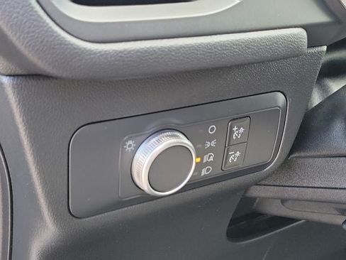 Used 2020 Ford Escape SE AWD/4WD image 8