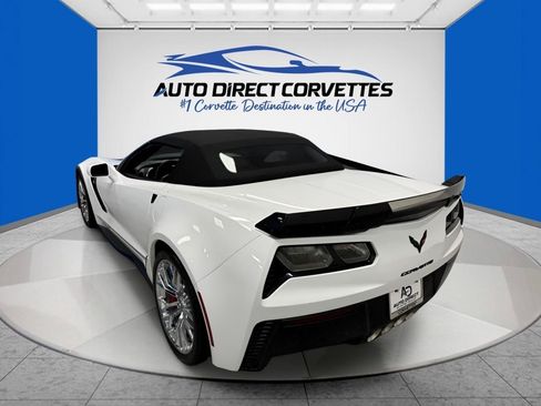 Used 2018 Chevrolet Corvette Z06 w/ Z07 Performance Package RWD image 36