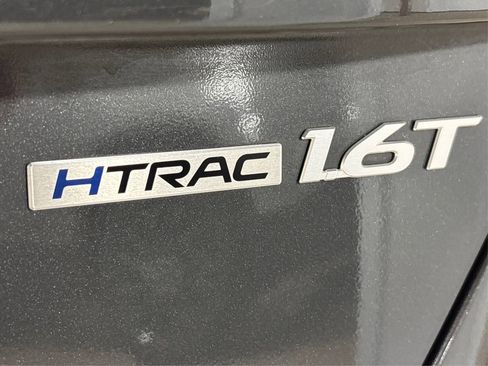 Certified 2026 Hyundai Kona Limited AWD/4WD image 15