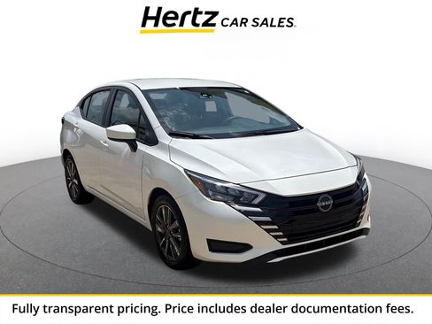 Used 2025 Nissan Versa SV FWD image 1