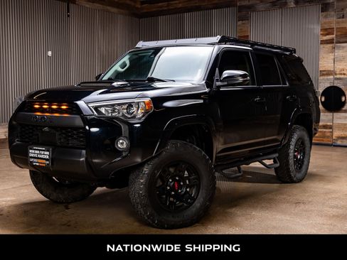 Used 2022 Toyota 4Runner TRD Off-Road Premium image 4