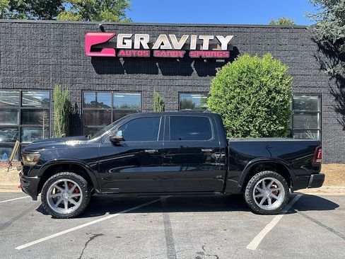 Used 2019 RAM 1500 Laramie image 10