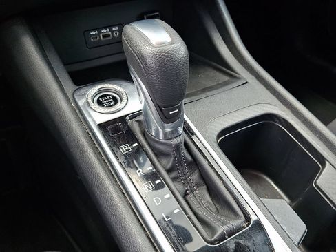 Used 2020 Nissan Sentra SV w/ Electronics Package FWD image 14