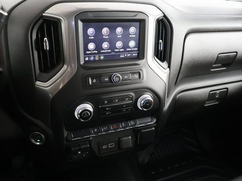 Used 2025 GMC Sierra 2500 Pro w/ Convenience Package image 24