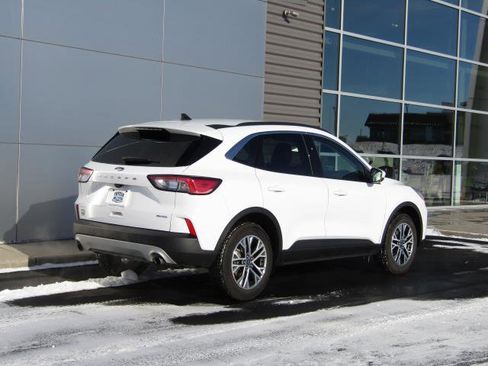 Used 2022 Ford Escape SEL image 7