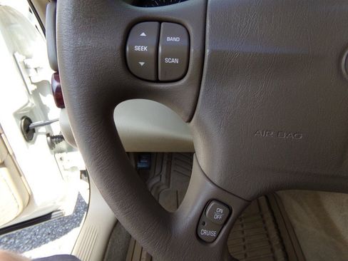 Used 2004 Buick Le Sabre Limited FWD image 35