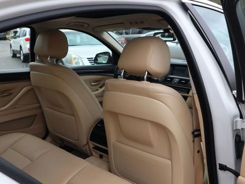 Used 2015 BMW 528i Sedan image 17