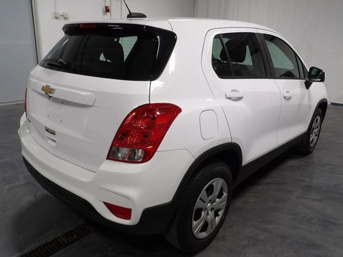 Used 2019 Chevrolet Trax LS image 5