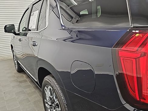 Certified 2024 GMC Yukon Denali Ultimate image 6