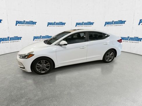 Used 2018 Hyundai Elantra Value Edition FWD image 6