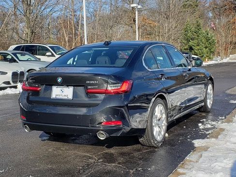 New 2026 BMW 330i xDrive Sedan w/ Premium Package AWD/4WD image 4