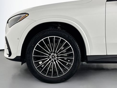 New 2026 Mercedes-Benz GLC 300 image 9