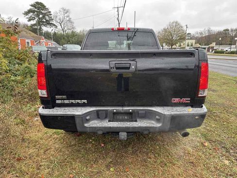 Used 2010 GMC Sierra 1500 Denali image 16