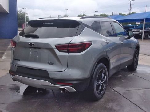 Used 2023 Chevrolet Blazer LT w/ Convenience Package FWD image 13