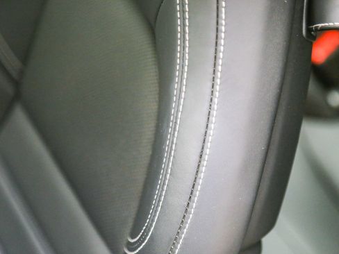 Certified 2025 Porsche 911 Carrera w/ Premium Package RWD image 25