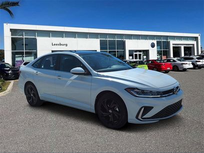 New 2026 Volkswagen Jetta SE