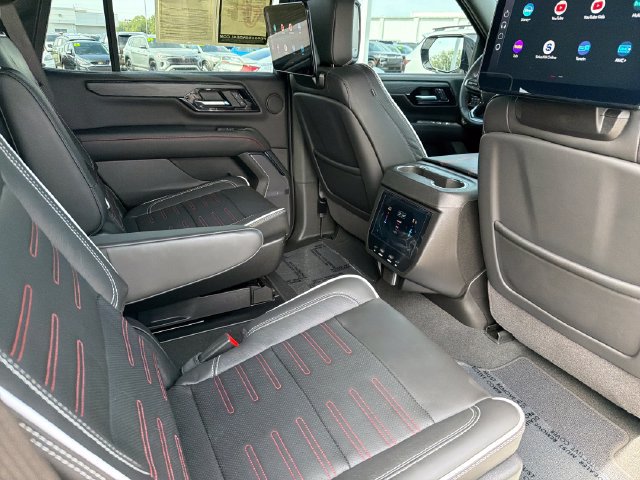 Used 2026 GMC Yukon AT4 Ultimate AWD/4WD image 26