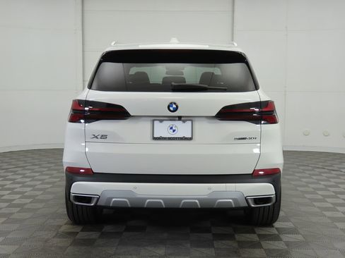 Certified 2025 BMW X5 sDrive40i w/ Parking Assistance Package image 7